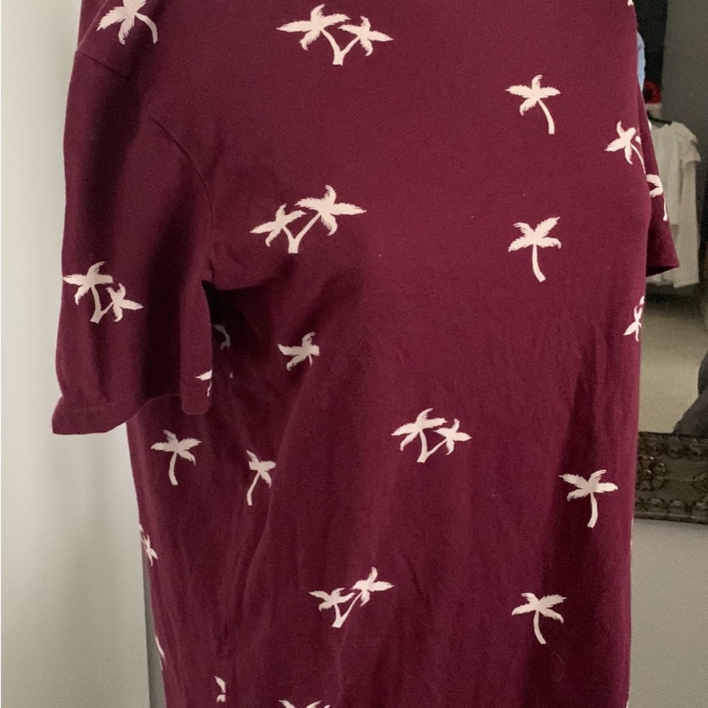 DENIM & FLOWERS BY RICKY SINGH TEE SHIRT SIZE SMALL